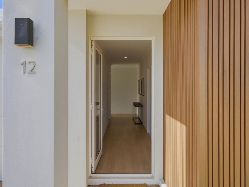12 Sheshan Road, Dunsborough WA 6281