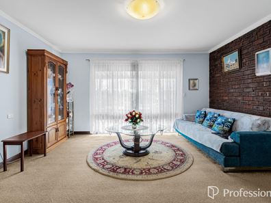 13 Salway Place, Spearwood WA 6163