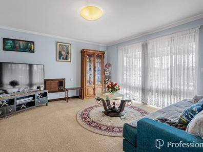 13 Salway Place, Spearwood WA 6163