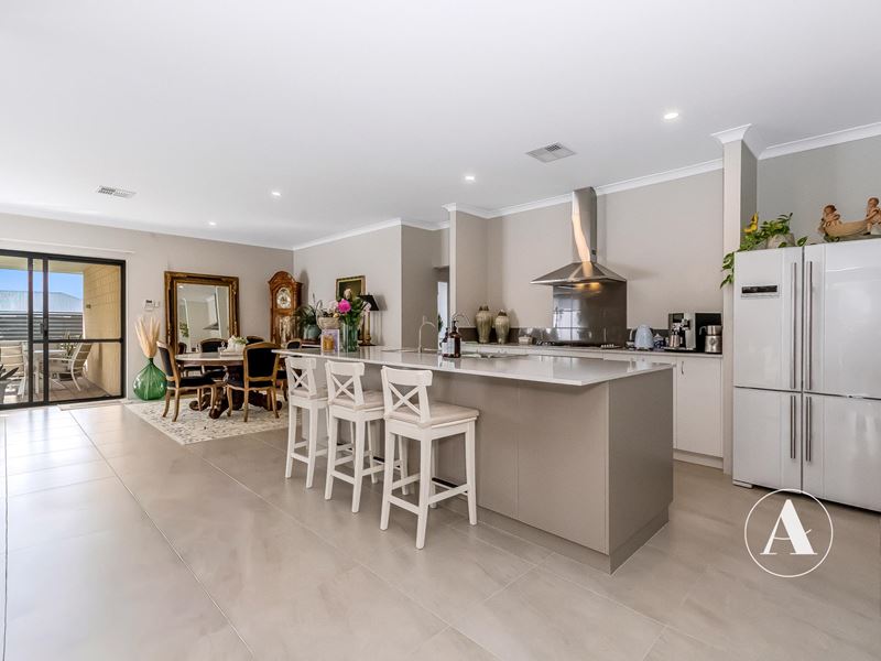 15 Euvista Street, Haynes WA 6112