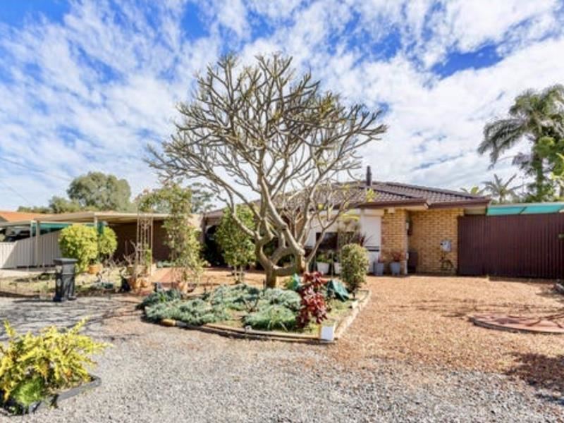 14 Darling Way, Greenfields WA 6210