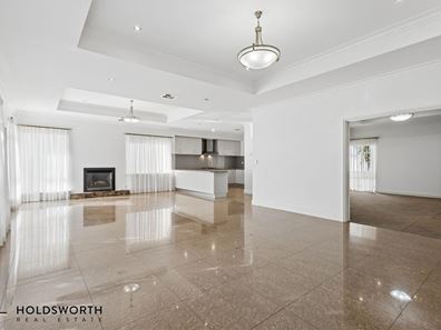 1 Dean Street, Karrinyup WA 6018