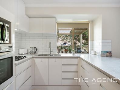 6/3 Carlisle Street, Shoalwater WA 6169