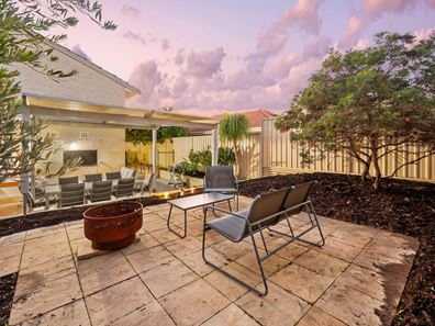 3/6 Talbot Avenue, Como WA 6152