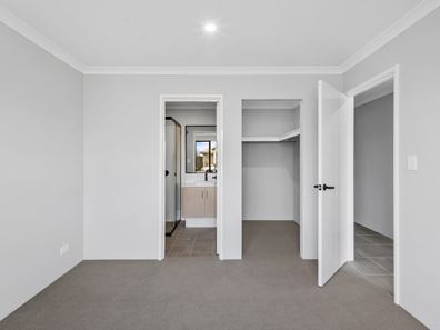 12 Deauville Approach, Madora Bay WA 6210