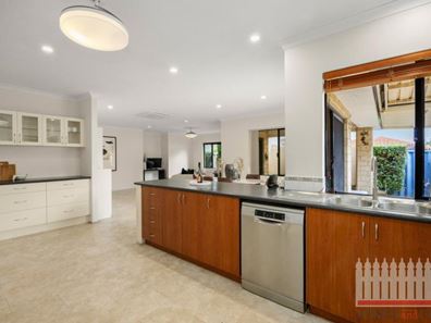 136A West Road, Bassendean WA 6054