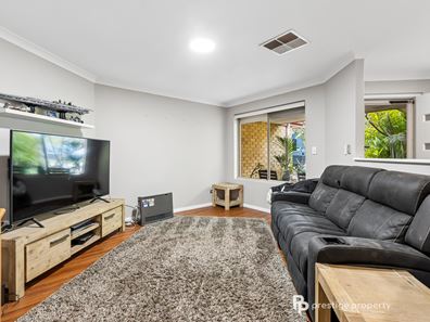7 Millendon Street, Carramar WA 6031