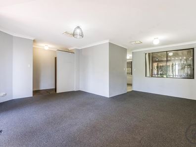 5 Illabrook Street, Dudley Park WA 6210