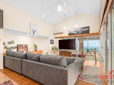 22 Glendinning Road, Tarcoola Beach WA 6530