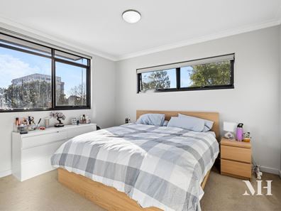 16/33 Bronte Street, East Perth WA 6004