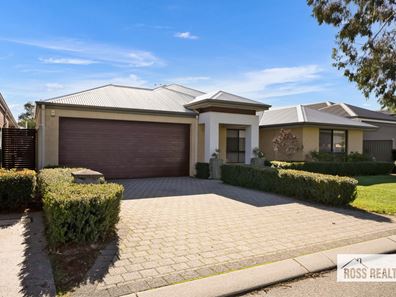 8 Hertford Street, Caversham WA 6055