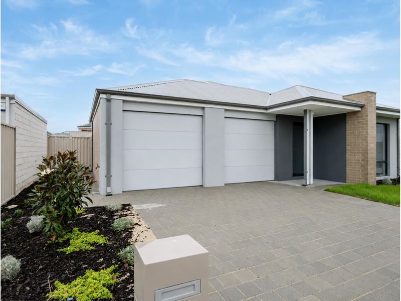 24 Sandstone Road, Eglinton WA 6034