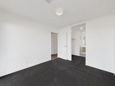 8 Amber Street, Alkimos WA 6038