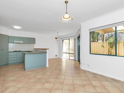 3/69 Dover Road, Scarborough WA 6019