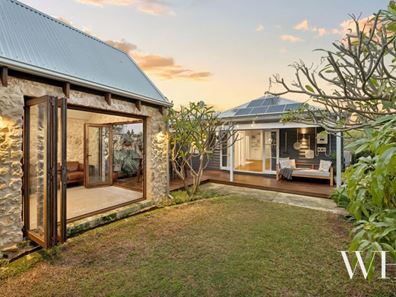 15 Wright Street, White Gum Valley WA 6162