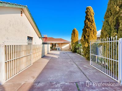 10B Nollamara Avenue, Nollamara WA 6061