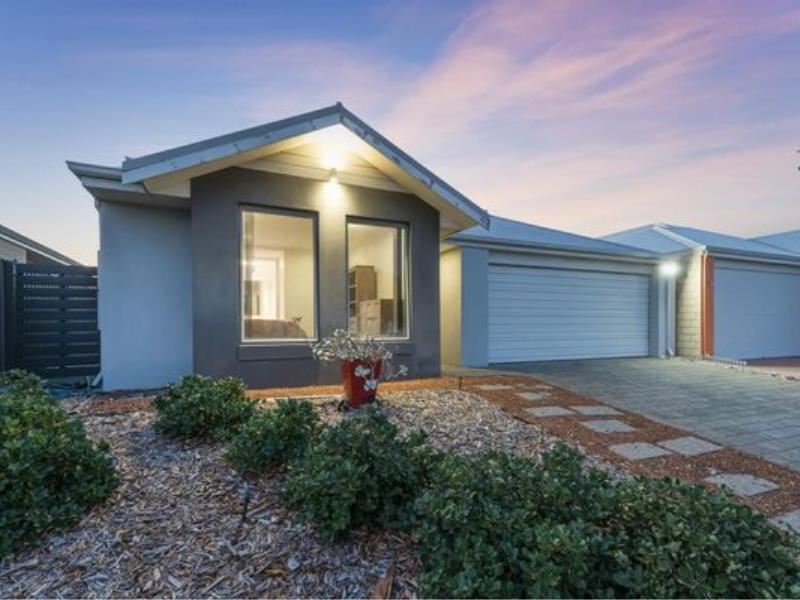 4 Aspe Way, Alkimos WA 6038