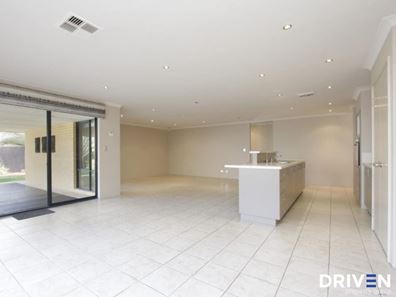 1 Chicago Street, Southern River WA 6110