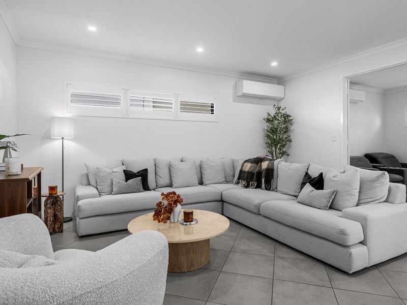 10 Chapman Street, Bassendean WA 6054