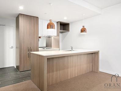 611/8 Tassels Place, Innaloo WA 6018