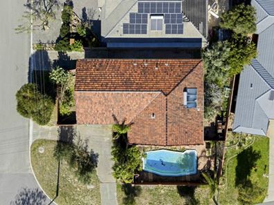 24 Urbahns Way, Hillarys WA 6025