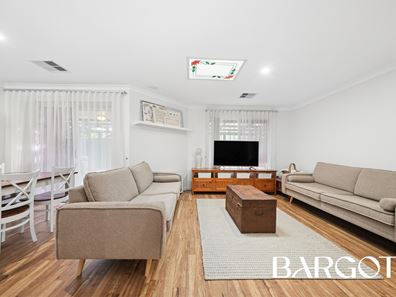 1/10 Haddrill Street, Bayswater WA 6053