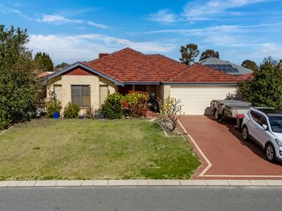 12 Hamlet Pass, Pinjarra WA 6208