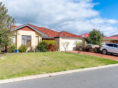 12 Hamlet Pass, Pinjarra WA 6208