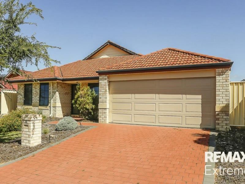 32 Archimedes Crescent, Tapping WA 6065
