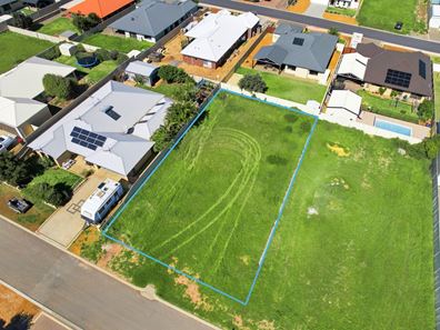 10 Angler Parade, Drummond Cove WA 6532