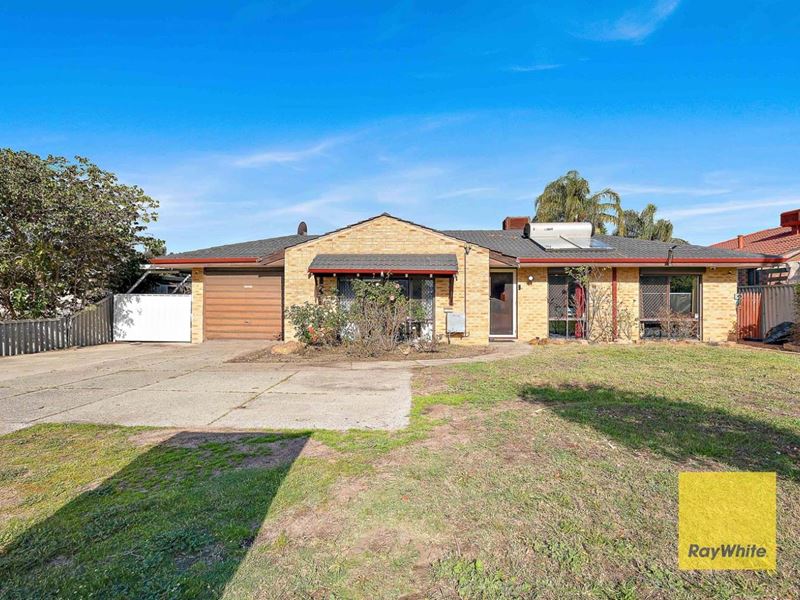 30 Sanderling Drive, Thornlie WA 6108