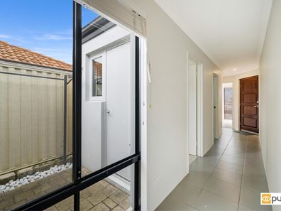 4A Wychcross Street, Westminster WA 6061