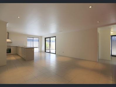 115 Third Avenue, Kelmscott WA 6111
