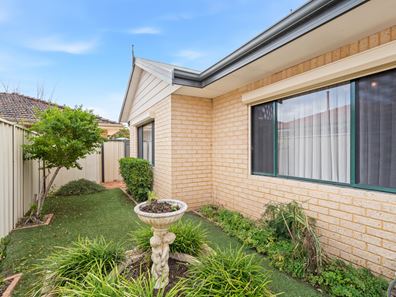 53A Fitzgerald Road, Morley WA 6062
