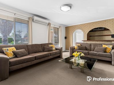 31 Backhouse Road, Kingsley WA 6026