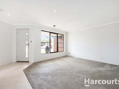 7 Paisley Link, Butler WA 6036