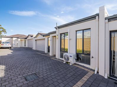 10B Maroog Way, Nollamara WA 6061
