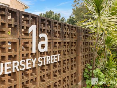 3/1A Jersey Street, Daglish WA 6008