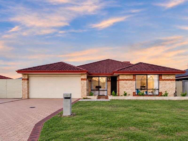 8 Thomasia Street, Huntingdale