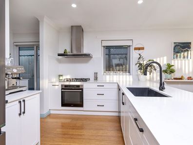 Rivervale WA 6103