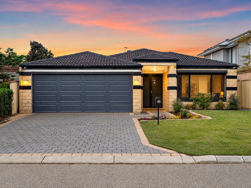 34 Terelinck Crescent, Redcliffe