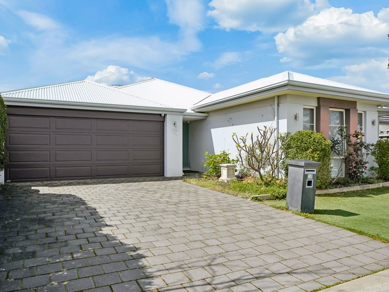 15 Moonstone Parkway, Wellard