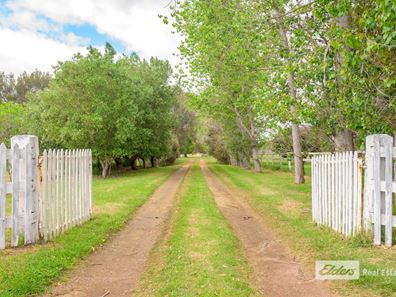 67 Lockville Road, Wonnerup WA 6280