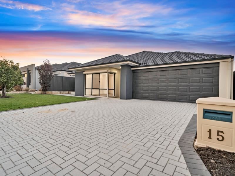15 Pitsford Chase, Aveley