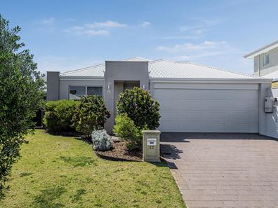 12 Goodalli Street, Jindalee WA 6036