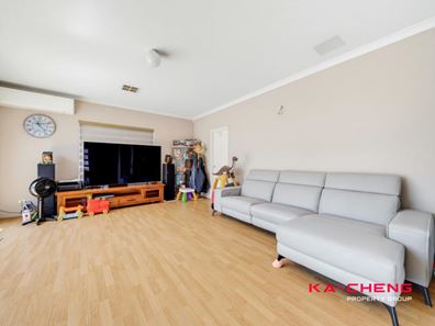 18B Kennington Road, Morley WA 6062