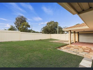 15 Mcgoldrick Place, Parmelia WA 6167