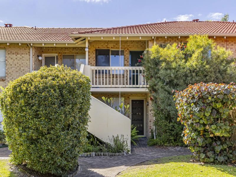 24/7 Waterway Court, Churchlands WA 6018