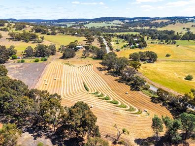 215 Bindoon-Dewars Pool Rd, Dewars Pool, Toodyay WA 6566