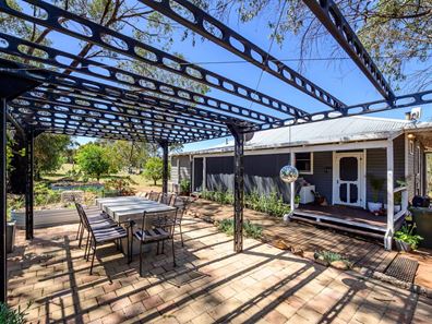 215 Bindoon-Dewars Pool Rd, Dewars Pool, Toodyay WA 6566